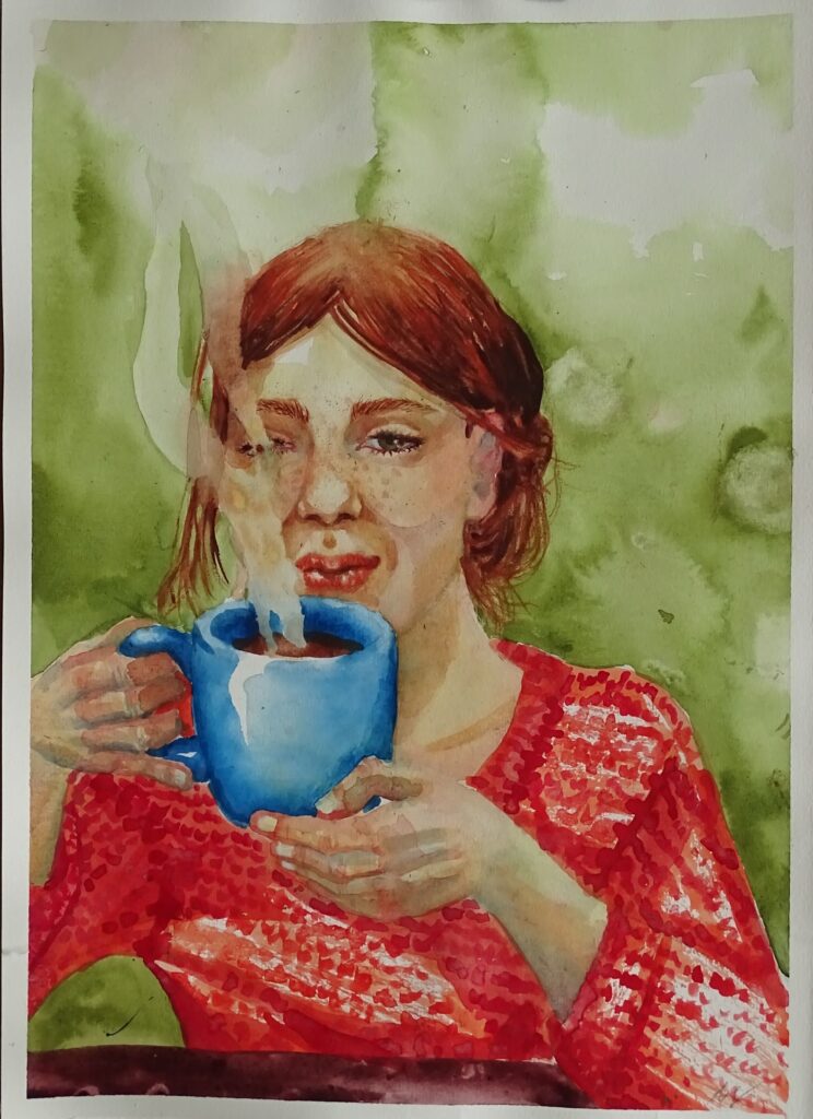 Portrait: Aquarellbild einer Frau, die ihre Ellenbogen auf eine Tischplatte lehnt, um eine große Tasse dampfenden Tees zu halten und hineinzublasen, damit das Getränk abkühlt